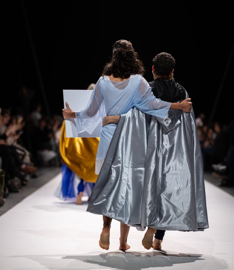 capes -Defile-be-Happy-2025
